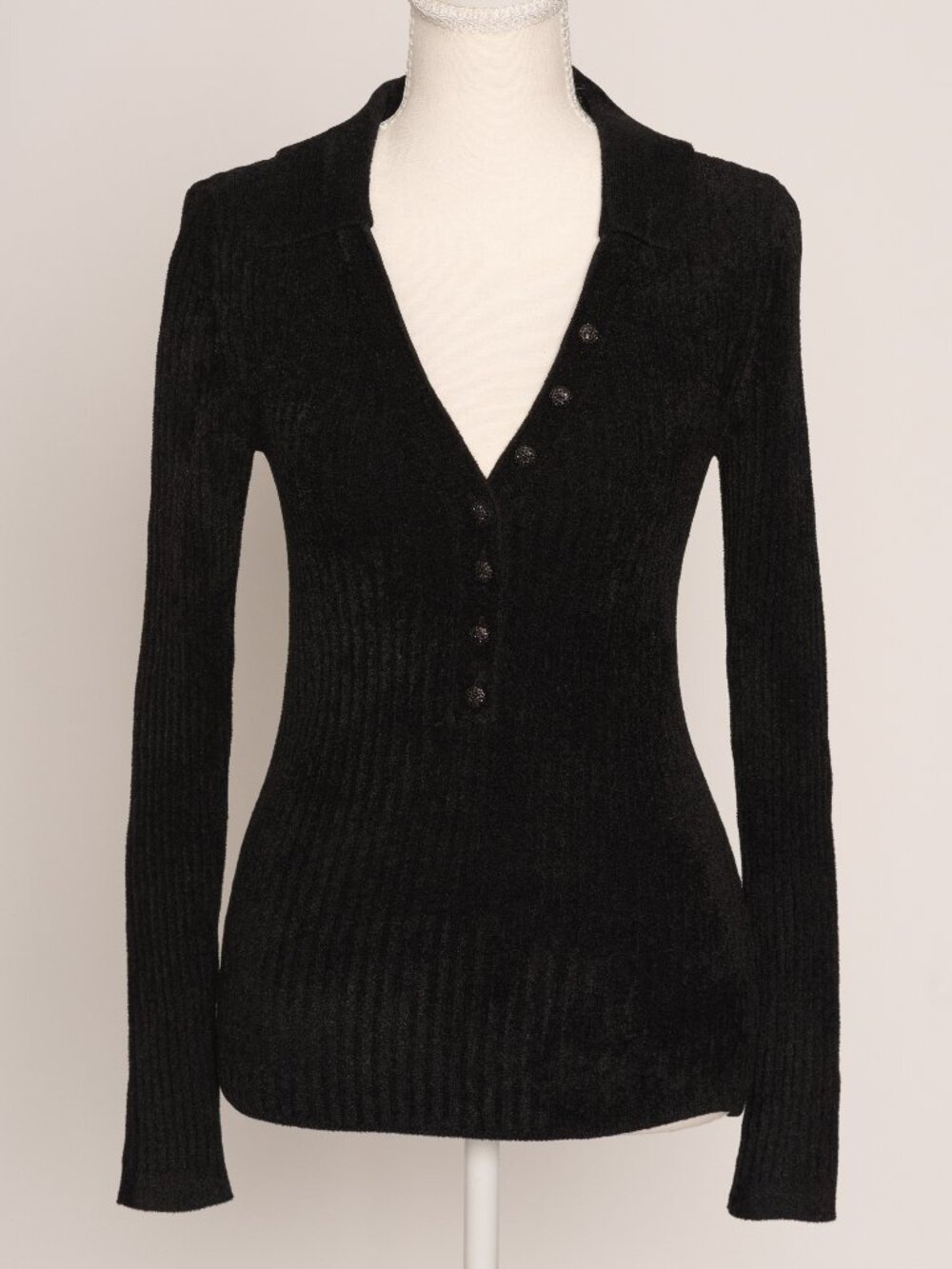 NWT WHBM Long Sleeve Jewel Button Henley Black Size Small Cozycore Soft Mob Wife